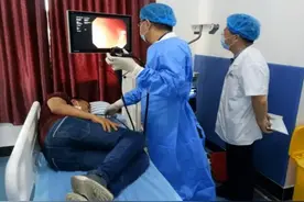 容易饿的人，可能是胃部有病变！医生：若睡醒有两现象，赶紧就医图片