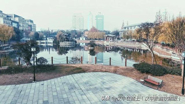 二〇二五年十二月七日，再去看看莲花池公园