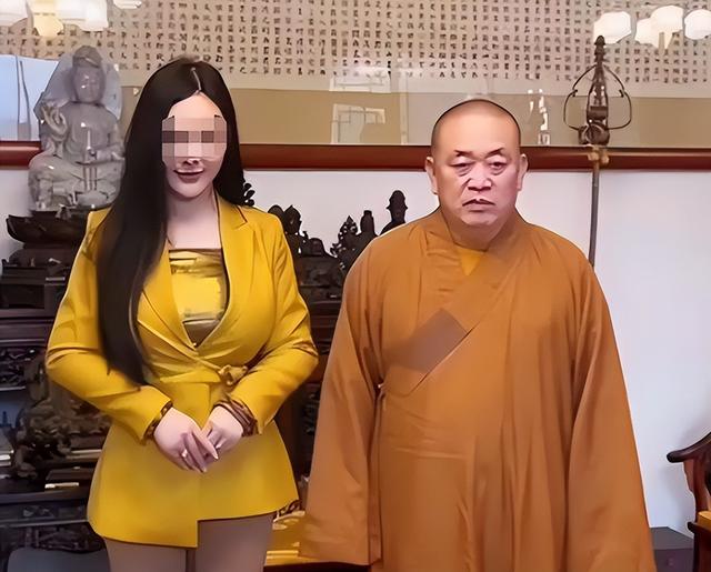 越扒越后怕！释永信上位后，同辈师兄弟集体消失？有人已走上歪路