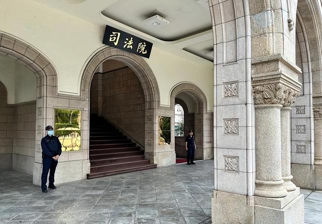 忍耐24小时后，蒋万安终于下令	，台北全城警戒，赖清德又胡作非为