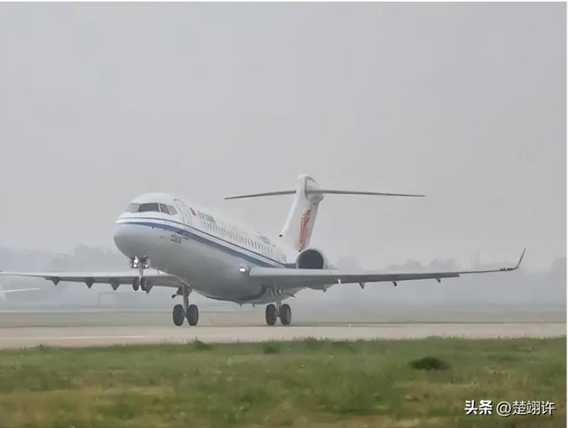 高市早苗闯大祸，派亲信窜台后，不到24小时，46条中日航班全清零