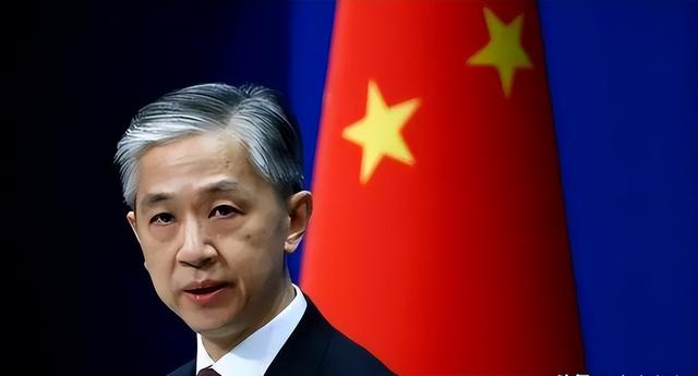 半导体龙头企业ASML在光刻机领域受挫，中国还要多久才能赶上？