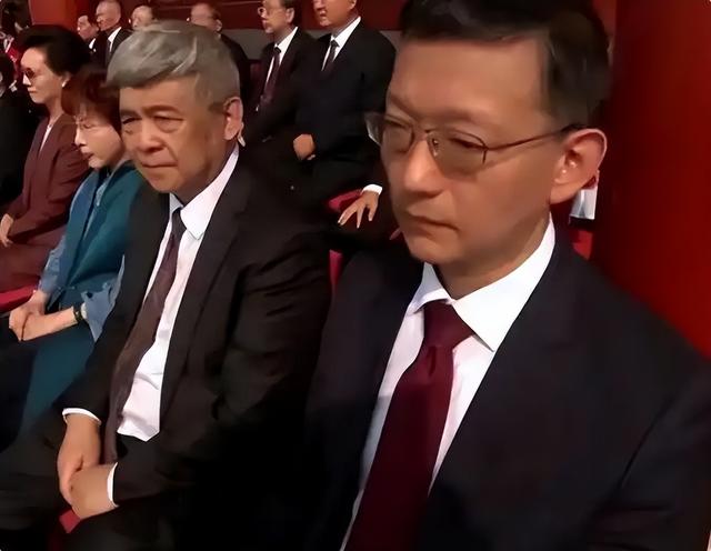 被大陆警告后，赖清德改口称洪秀柱无罪，对没去北京的马英九下手