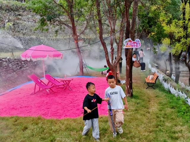 国庆中秋假期第七天，山亭旅游热度仍不减