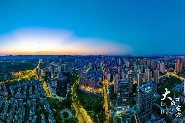 我想大渡口的夜景了