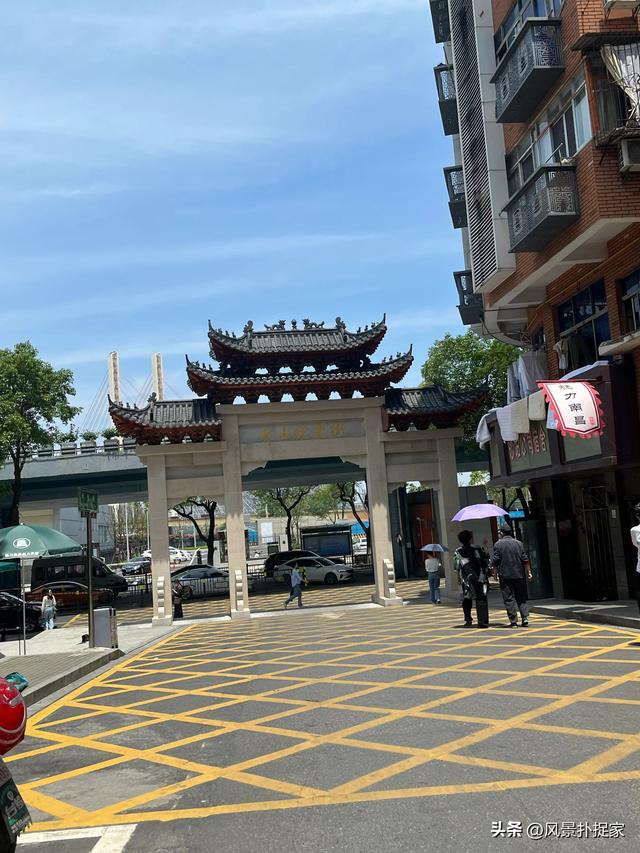 暑假的南昌大士院，热闹非凡