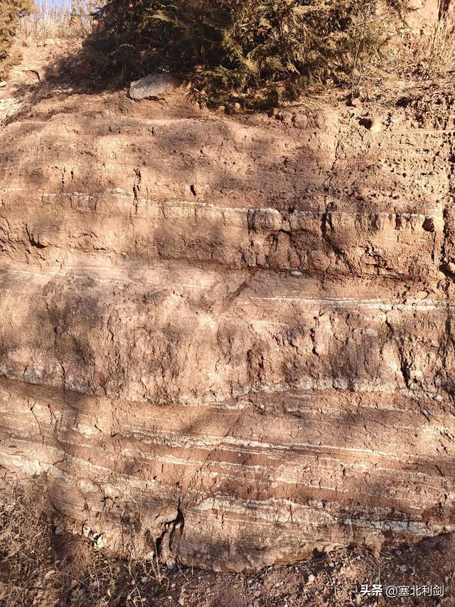 张家口市郊区还有如此丹霞地貌!