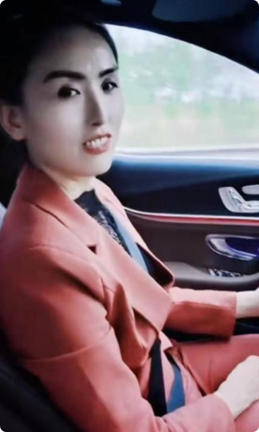 山东跑友张素梅车祸去世，月跑量300多公里，开奔驰，颜值身材好