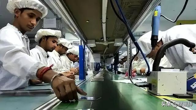 印度制造手机横扫美国，中国跌至25%，而真正的美国制造几乎为零
