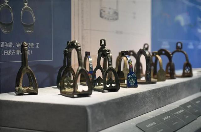 赴一场奔腾而豪迈的内蒙古年约！