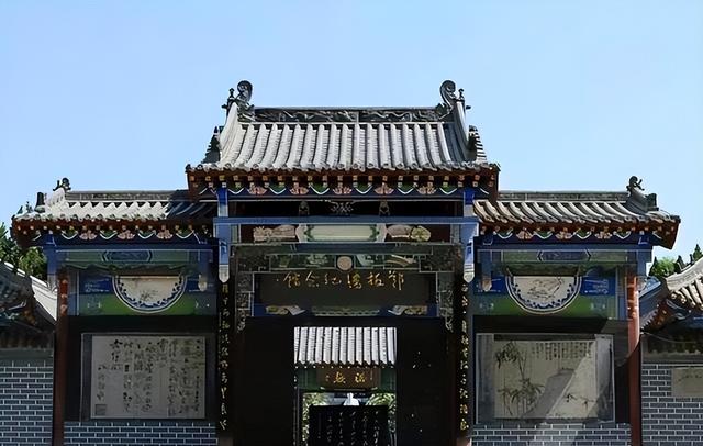 我国“奇葩”的县，县城在省界外，当地百姓去县城还得先去外省