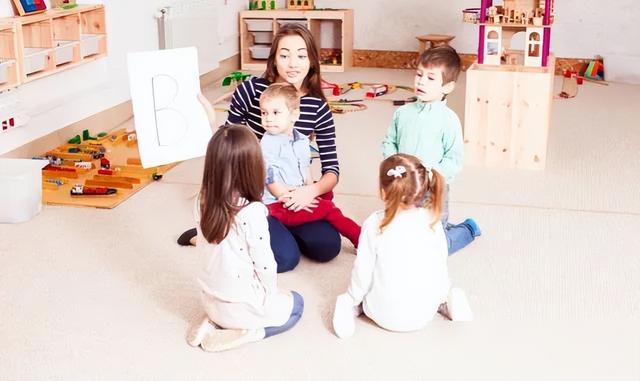 公立还是私立？幼儿园选择难题，过来人：差别很大