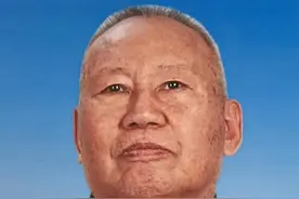 击毙美国王牌飞行员的空中英雄，70年代末连降6级，后来怎么样了图片