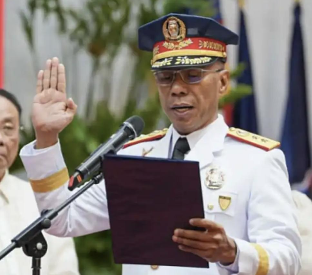 菲律宾政坛密集动态：逮捕杜特尔特的托雷履新、杜特尔特审理僵持、“幽灵工程”负责人离奇身亡