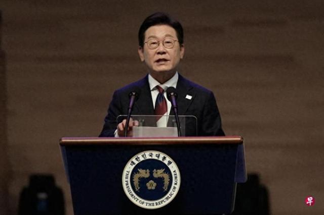 首个拒绝出席阅兵的总统出现？虽是意料之外，但中方还是得留个座