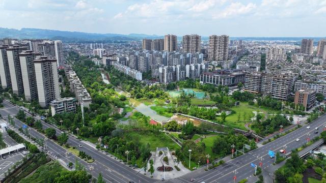 青山绿水的夹江答卷