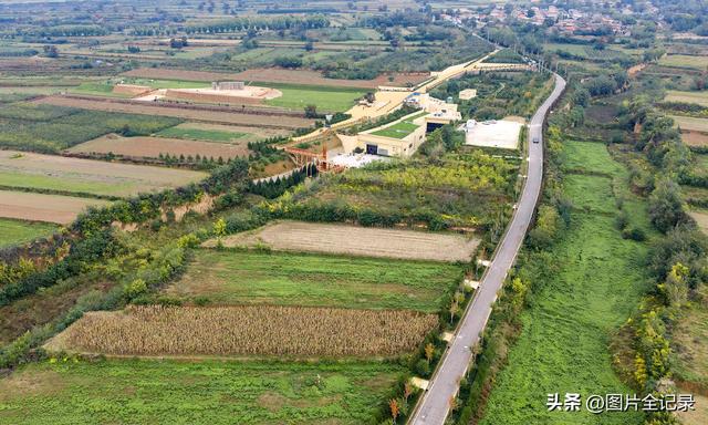 山西襄汾：陶寺遗址秋色美
