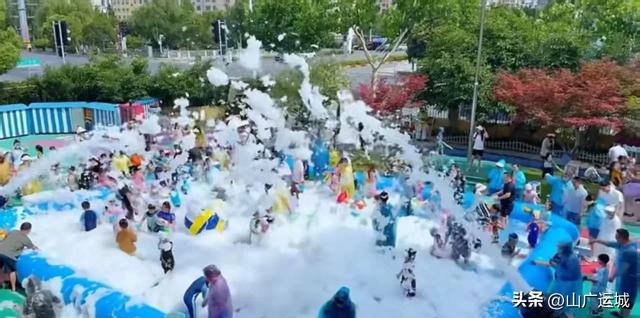这个夏天 无需远行 大禹渡禹王台太空舱露营地给你一个清凉的夏日。