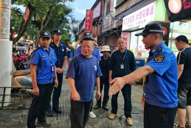 生活｜大理古城焕新记：多部门联动整治，让古城更有序、更舒心！