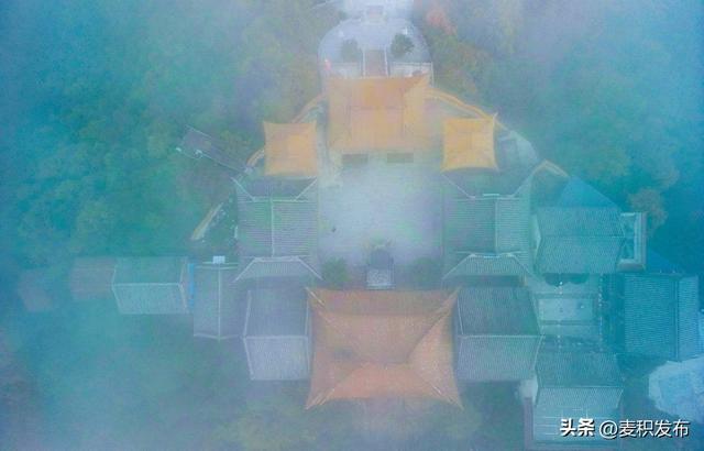 【东方微笑 多彩麦积】摄影师看麦积 | 龟凤山染金映云海