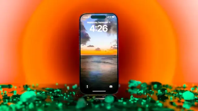 iPhone 17 或将迎来最大升级：120Hz 高刷与耐用屏幕成标配