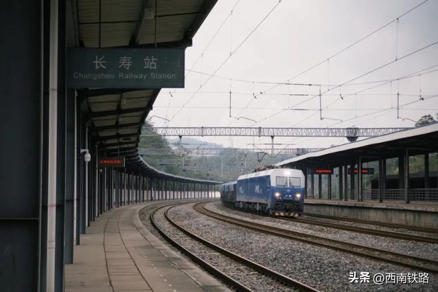 日均开行57趟列车，高铁直达的“康养圣地”