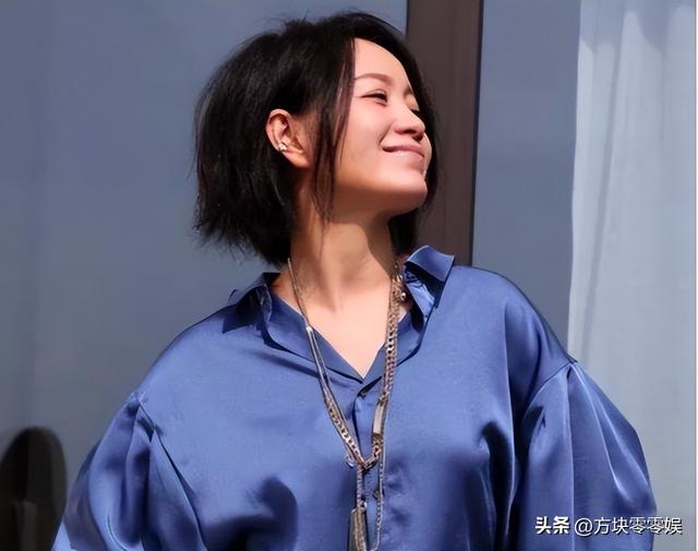 她连上5次春晚，私下却和恩师同居怀孕被骗流产，今57岁依然单身