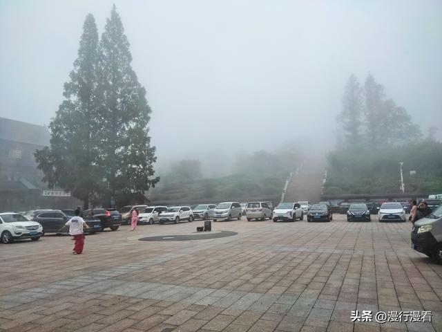 探路5A景区木兰山