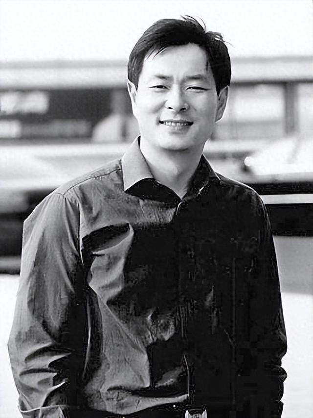 濮存昕：家人相继去世，如今72岁不敢老去，还要照顾年迈的老母亲