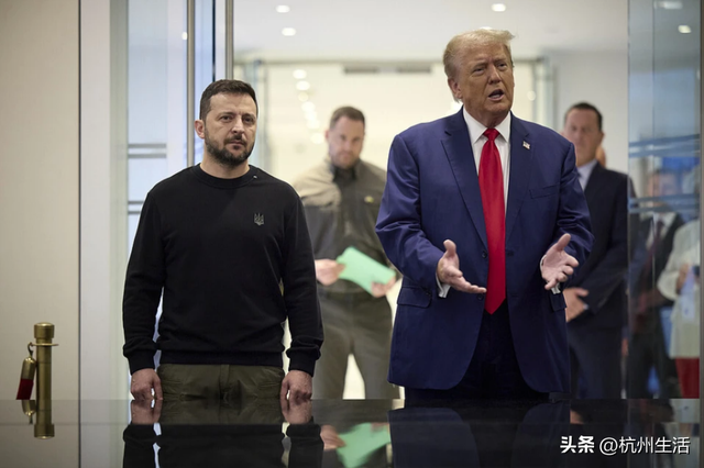 要求乌撤军，做领土让步，泽连斯基看穿了，美国就是希望换掉自己