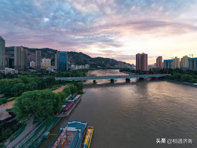 兰州：中转西北的必停站，一日一夜尽赏山水与美食