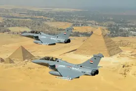 以色列畏惧中国速度：中国向埃及交付歼10，还给配上霹雳15？图片