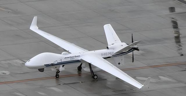 一声不吭造了7艘准航母，美国才发现，原来真正对手已不是俄罗斯