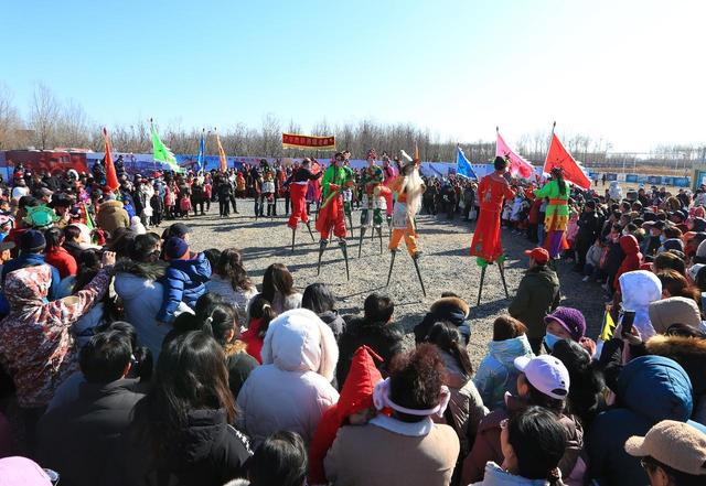 三河非物质文化遗产:（1）孤山庙会（2） 军下庙会 （3）段甲岭庙会