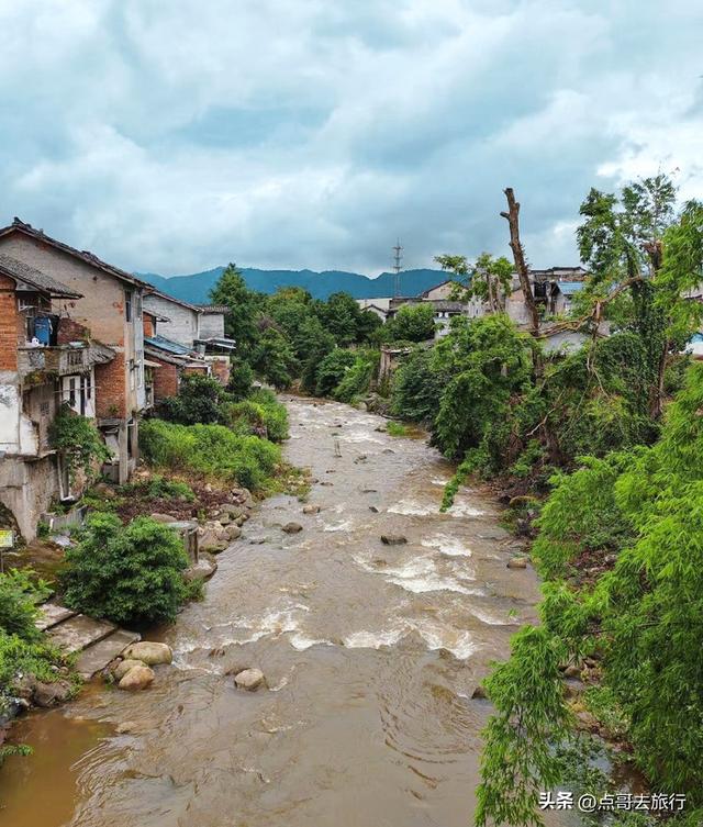 成都这些烟雨古镇，被严重低估，低调隐秘，当天轻松往返！