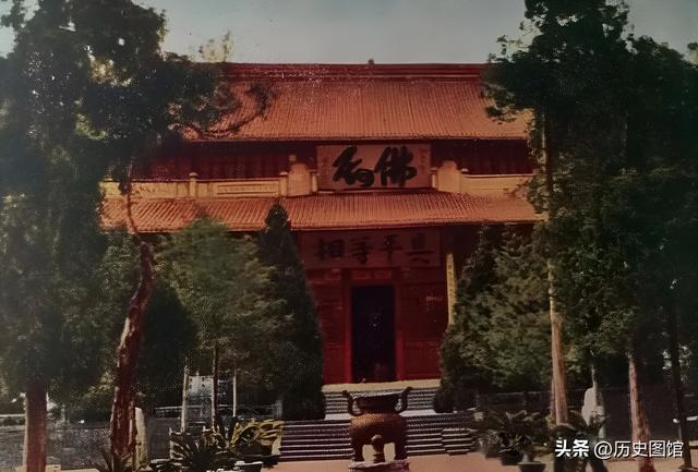 50年代杭州，居然是这个样子的！西湖没什么游客，黄龙洞太神秘