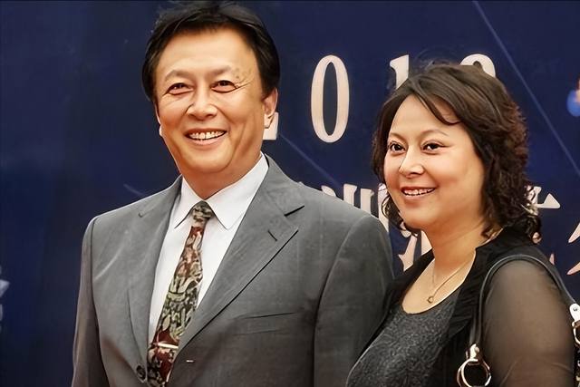 没想到，73岁唐国强，因九三阅兵后的一条动态，实现“口碑逆袭”