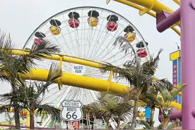 韩国第一美女克拉拉度假泳装穿搭迷人写真图片