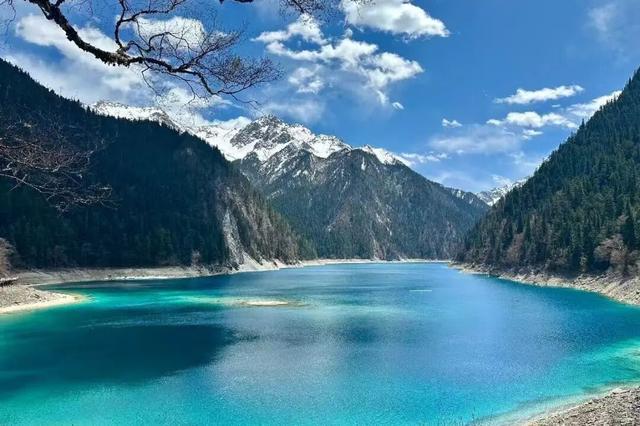 九绵高速国庆 “解锁” 新速度：成都 3 小时到唐家河，川西北 4 日自驾全指南