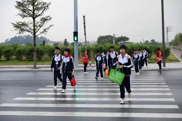 放假通知！北京大中小学寒假时间表出炉，还有一个好消息