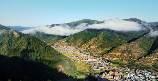 尼巴秋韵