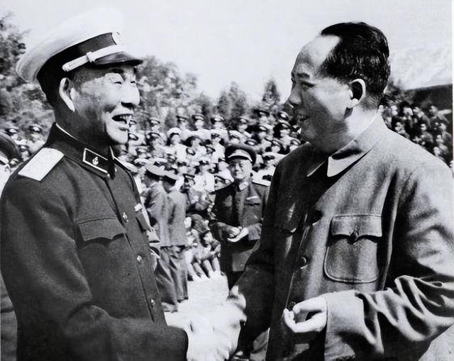 1987年萧劲光被一则新闻激怒，质问刘华清：谁说中国不准备建航母