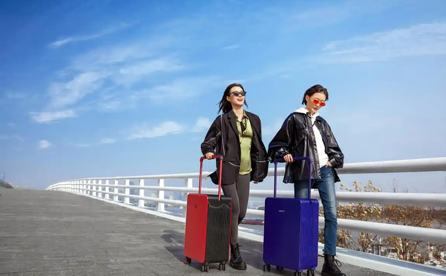 1800 万人春节出境游：不再死要面子！中国人的钱，全花这三件事上