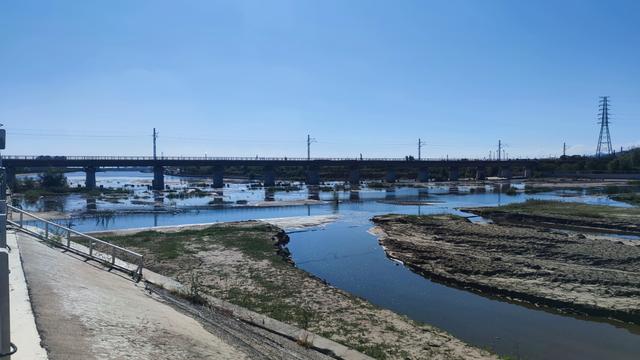 包头，溜达昆都仑河公园、湿地公园、赵长城遗址、昆都仑召、蓝伽