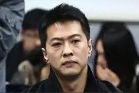 顾国宁与父母:父亲是音乐教授，母亲儿科医生，他生前有段新感情图片