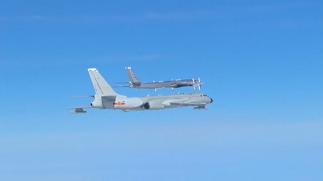 中俄巡航不是“秀肌肉”	，美日急着回应，其实怕的是这件事