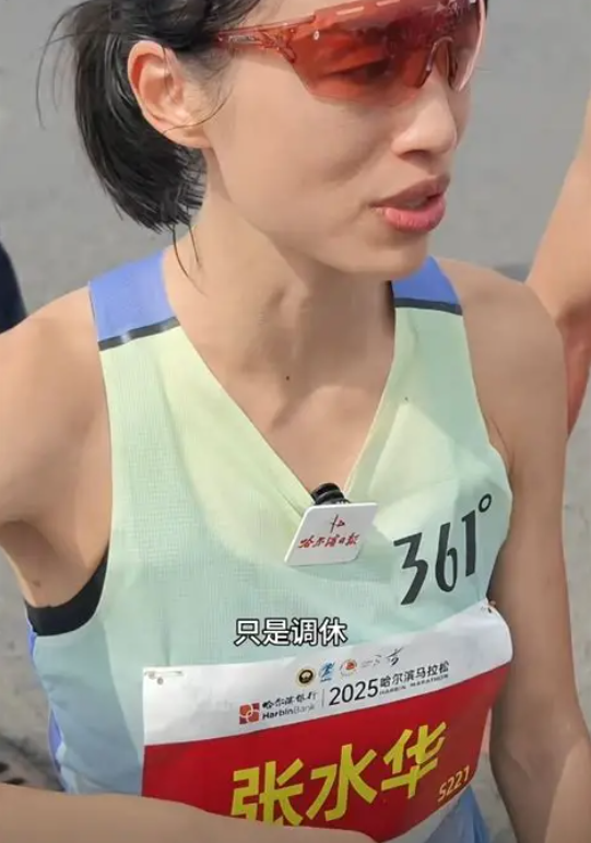 赢了面子丢了里子！小心机暴露的“最快女护士”，终为荒唐买了单