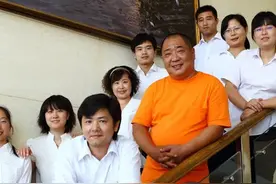 在单位，凡是45岁的中年人，做到４个不要：1.不要揽权2.不要结怨图片