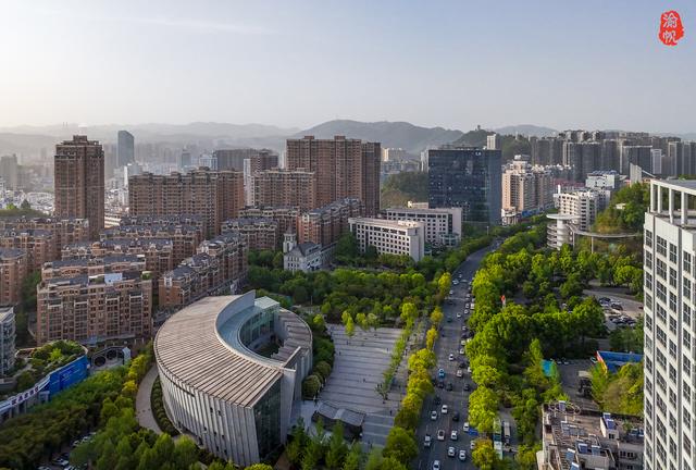 刚从湖北十堰旅游回来，避开人潮玩了2天，我总结了10条游玩建议
