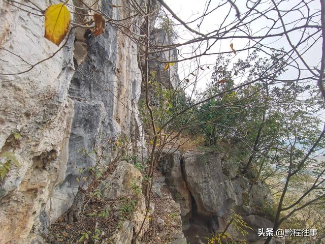 寻找一个最为艰难的躲匪洞，我难到达，土匪也难以到达